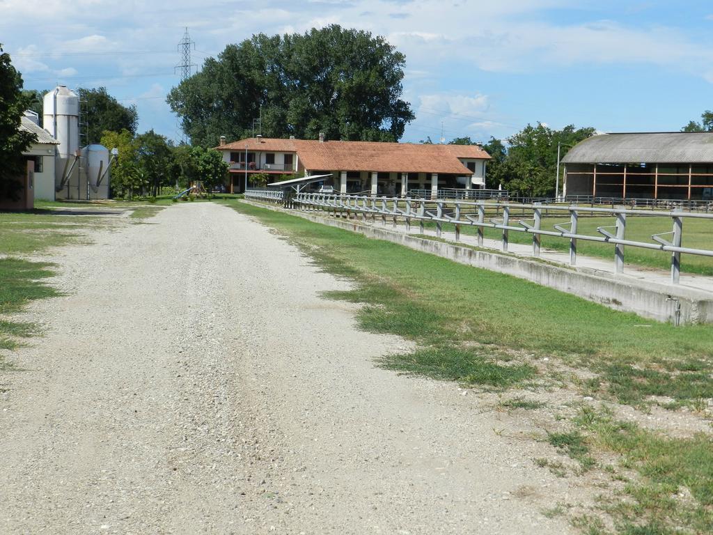 Hotel Agriturismo Zio Michele Isola Della Scala Exteriér fotografie